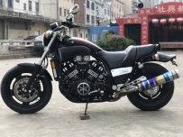 07年雅马哈VMAX1200大魔鬼，整车落地，全部原装，国外改装排气