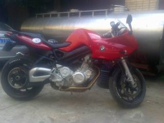 转让07年的宝马F800S局部补漆，价格可爱！！！接受换车