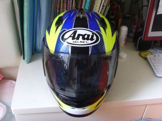 ARAI头盔，九成五新，M码。