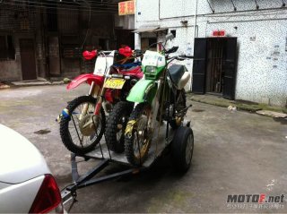 转让自用拖车及庞巴迪650四驱沙滩车一辆！！！