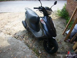 广东鹤山出售07凯旋675.06铃木V125G.03江玲货车