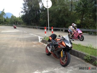 超级可爱粉红花CBR600F5和08川崎纪念版