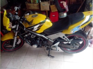 韶关地区重出CB-1  400cc卖烦了，自刀500