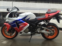 深圳代友出售05CBR600
