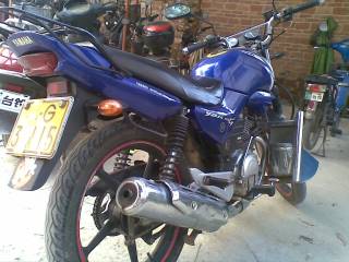 出售一台自用雅马哈YBR125G