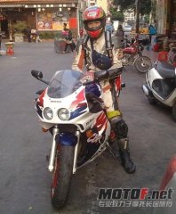 顺德出皮衣一套1300元