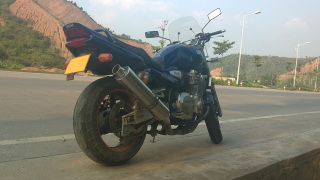 广西梧州代友发贴卖03年的XJR1300(急换车)2万1求秒