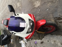 出售川崎zxr250蝶灯