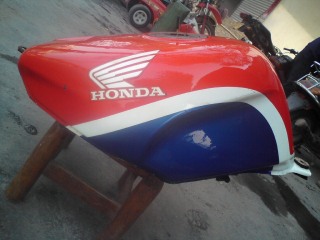 肇庆广宁出售2个CBR22期油箱,价1元起