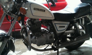 广州白云（代友）售铃木GN250 原版原漆原装度高4200元接小刀