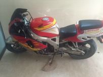 佛山卖09匪王1250和CBR919