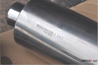 增城新塘出售VTR小肚兜.kawasaki 9r排气2条.Z1000只接受换车.共￥1270(高清）