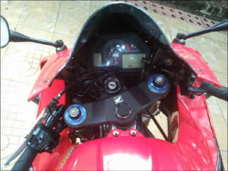 广州市白云区代友出售07年本田F5