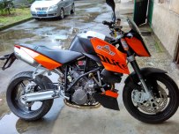 07啊磷越野车行一手**到家50公里KTM990公爵，带合格证已经改码