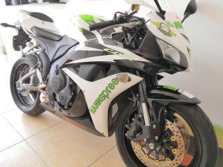 广东梅州地区出原版原灯cbr600f5