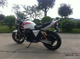 出售靓仔干净98CB400  ..................