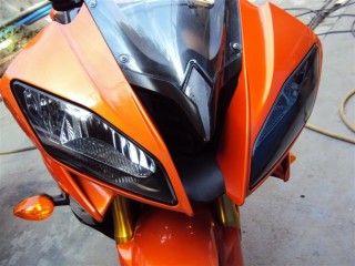 广州新塘代友出售09年R6一台和04大黄蜂900一台