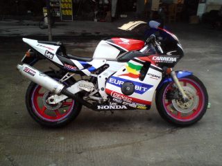 肇庆广宁代友出售CBR22一台,价9500元.<车己售请珊帖>