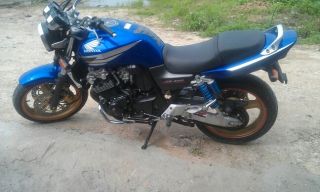 出售94CB400  佛山地区