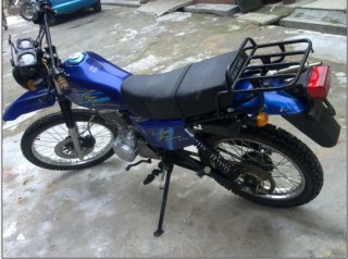 广州花都代友2500大洋出白菜150 越野摩托。。爬鸡。。