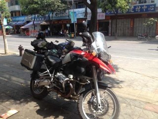 《代友出售》 05年普版前后联动带两个原装边箱BMW-R1200GS，价格83000元