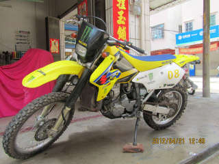 四会市代友出售02 DRZ400  26800  很黄很暴力