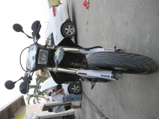 (更新相片视频)湛江出售07-K7大R和05DR-Z400SM.