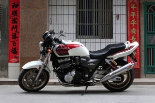 代友出！广东揭阳揭西出售HONDA本田CB1300公升街车十三姨，排气2套，全车没毛病，...
