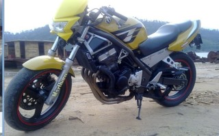 韶关代友出售CB-1，8000元