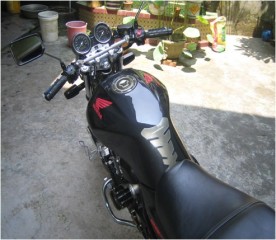 再次出售CB400三代车一台