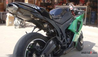 珠海出售07年纪念版川崎6R，自刀2000。现38000。。