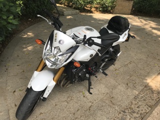 降价重出11款YAMAHA  FZ8