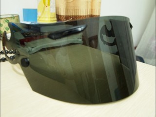 250元出售95新ARAI RR4 GP黑色镜片