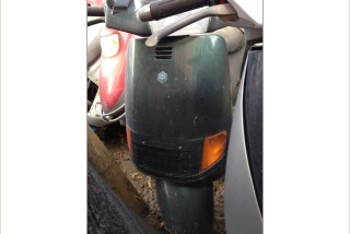 惠州2200元出售一部比亚乔劲霸两冲125。原版原漆原钥匙