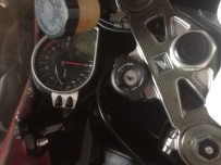 出售09CBR1000鹦鹉，41000元