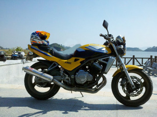 5999元川崎宝马250..NO BMW!!