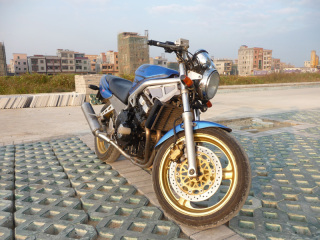 因换车出本田CB-1街车