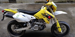 出06DRZ400SM