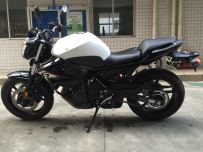 14年纯水雅马哈XJ6  600CC