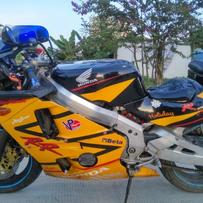 出售台精神cbr400  23期