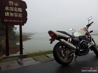 湛江19500出售绝对精神CB400 VTEC1，接刀