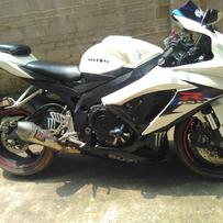 出几台车、K9.K8、中R小R、VFR800、本田25V、ZRX400半尸体