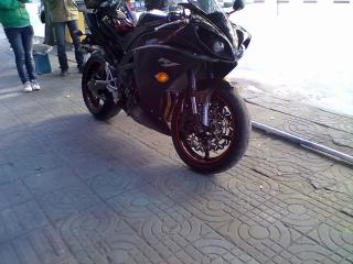 广州花都代友出售雅马哈09年R1  85000元 已售请删帖谢谢