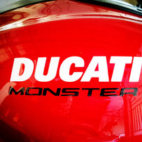 番禺代友出10年杜卡迪696