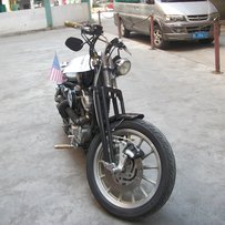 惠州代友出售经典改装哈雷883小弹簧