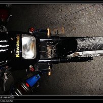 帮朋友出台川崎zrx400摩托车出售 400cc