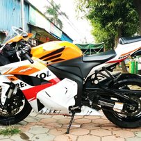 广东中山代友出售09Cbr600