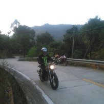 代友出售02年ftr223