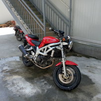 代出铃木03sv400街版