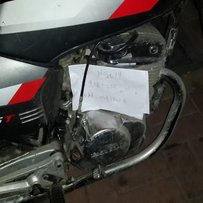 代友慢出一台cbt250 和原装cbt125机头